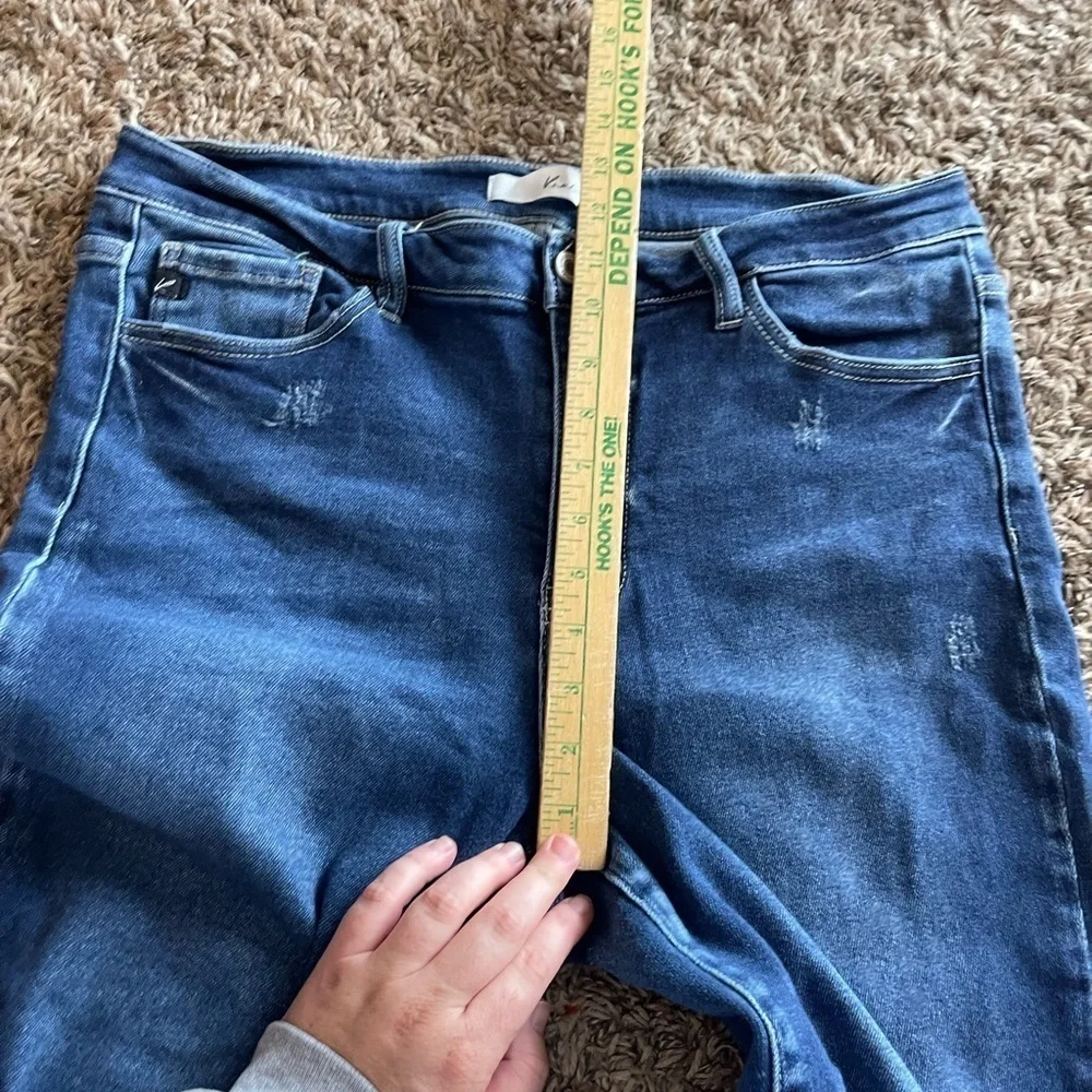 Kancan dark wash crop raw distressed hem stretch jeans
